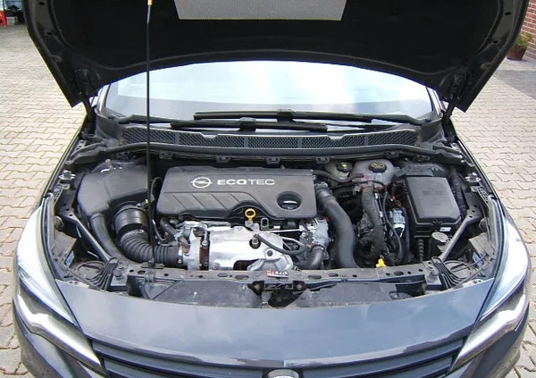 Opel Astra cena 39800 przebieg: 90800, rok produkcji 2016 z Zabrze małe 172